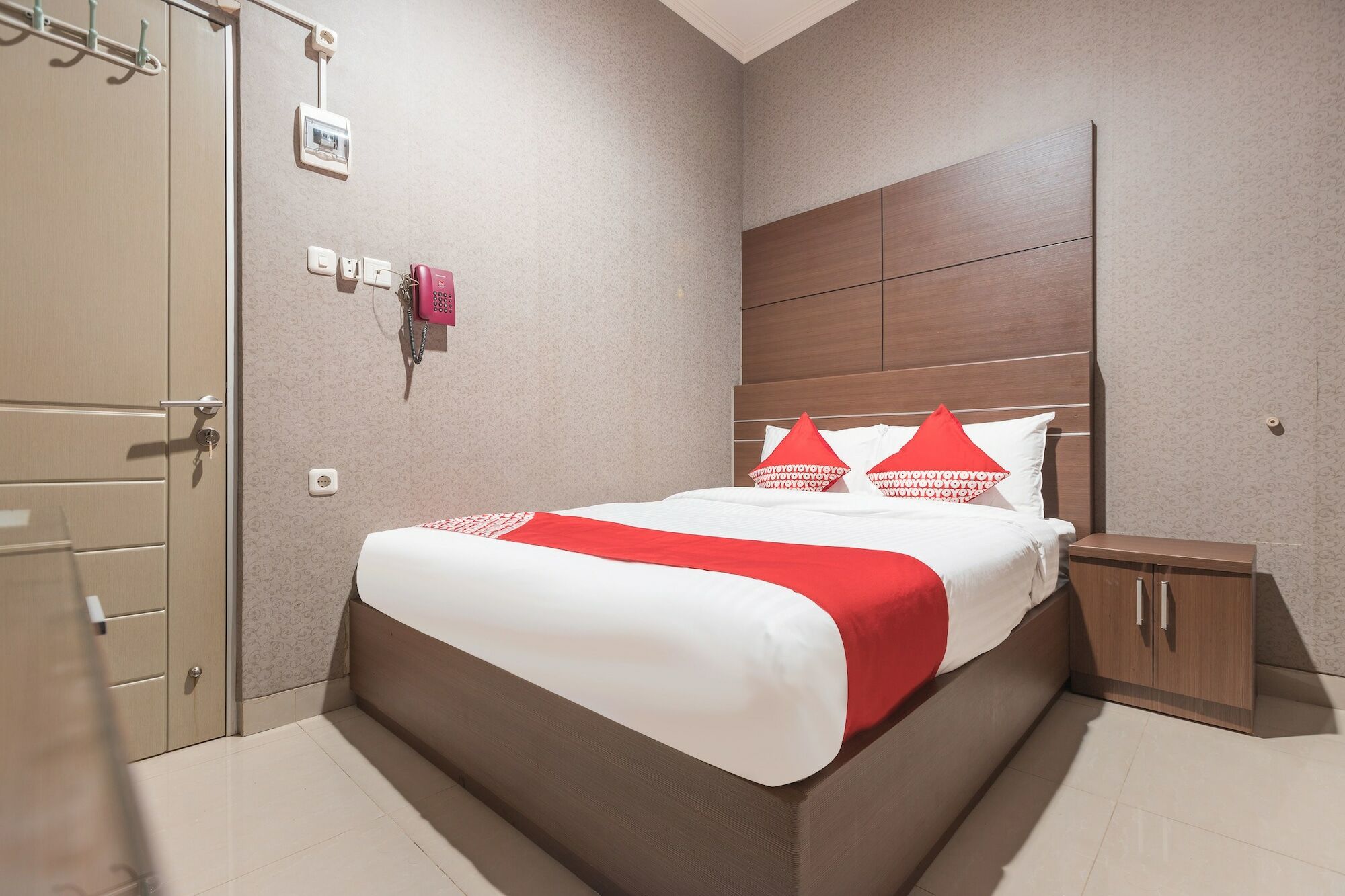 Oyo 383 Env Residence Джакарта Экстерьер фото